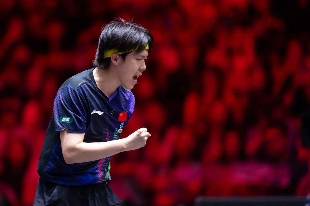 王楚欽、孫穎莎單打奪冠 | 新加坡大滿貫賽:蘇州朗益精密收費