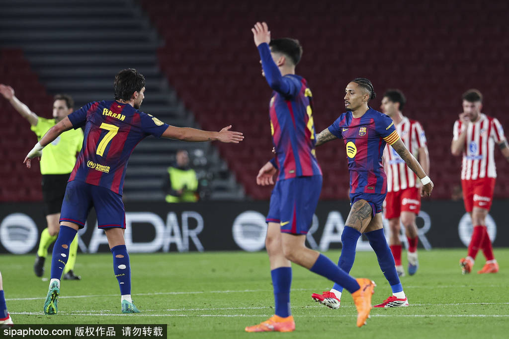 國王杯-伯納爾雙響拉菲尼亞破門 巴薩3-0馬競總分3-4出局:精密機械收費